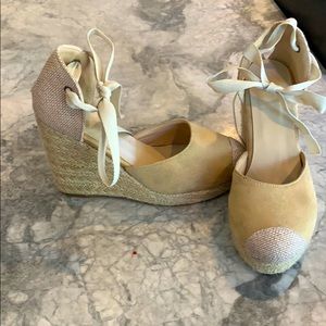 Size 10 wedge heel